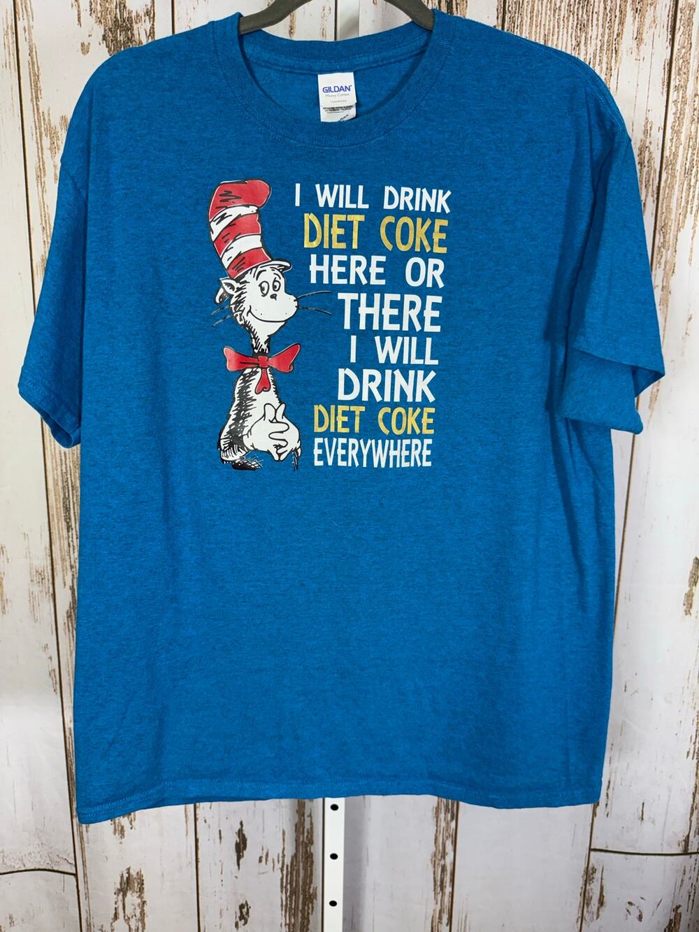 Gildan, Dr. Suess Diet Coke Rhyme Graphic T-Shirt. Size Large. Excellent cond!